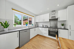 Ash Tree Close